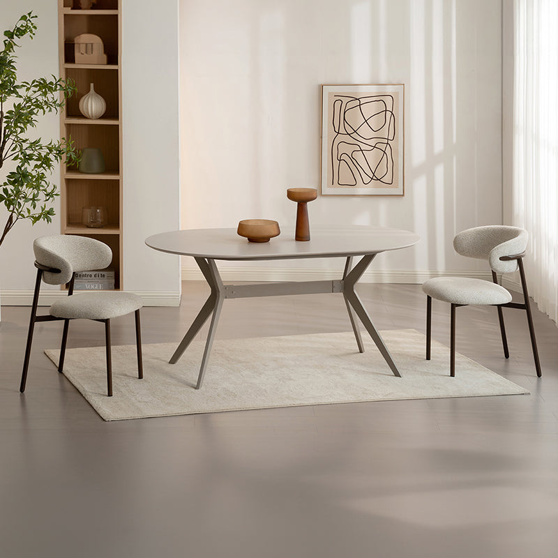 Mesa de Comedor Judit Ovalada y 4 Sillas de Comedor Zahra S