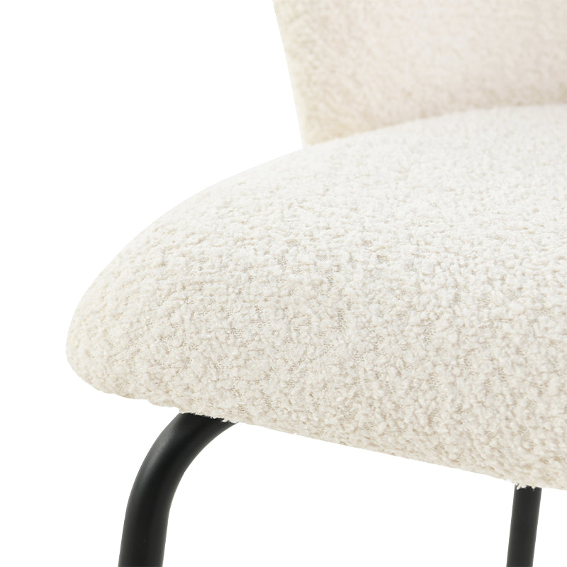 Detalle almohadón silla Yasin - boucle OFCASA