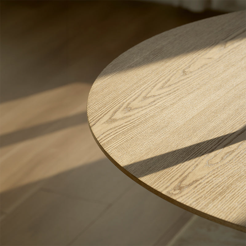 Mesa de Comedor Redonda Isabeau y 4 Silla de Comedor Grove [Conjunto de Comedor]