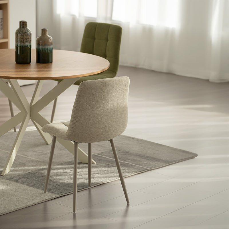 Mesa de Comedor Redonda Tilly y 4 Silla de Comedor Aoife [Conjunto de Comedor]
